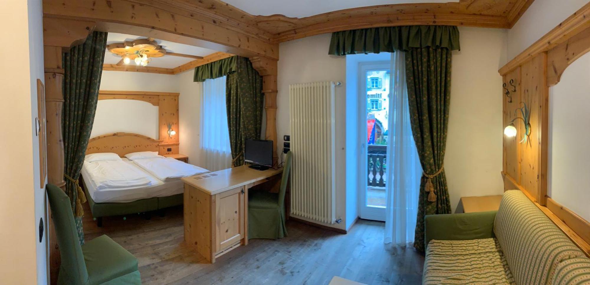 Hotel Laurin 3*